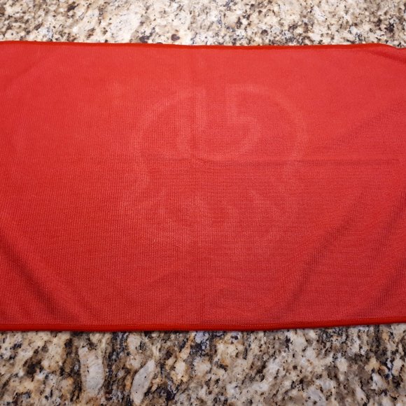 Calgary Flames NHL Small Red Towel - Picture 3 of 4